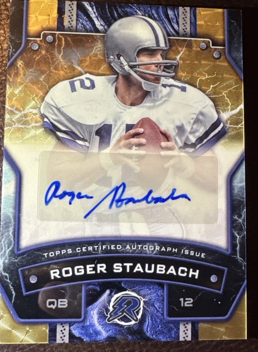 BlueJacketsFan1's tweet photo. @MarkWillsMusic every time I open a Staubach card all I think is “I was Roger Staubach in my backyard” then crank this song up when it comes on @Y2Kountry https://t.co/fIItZycHJd