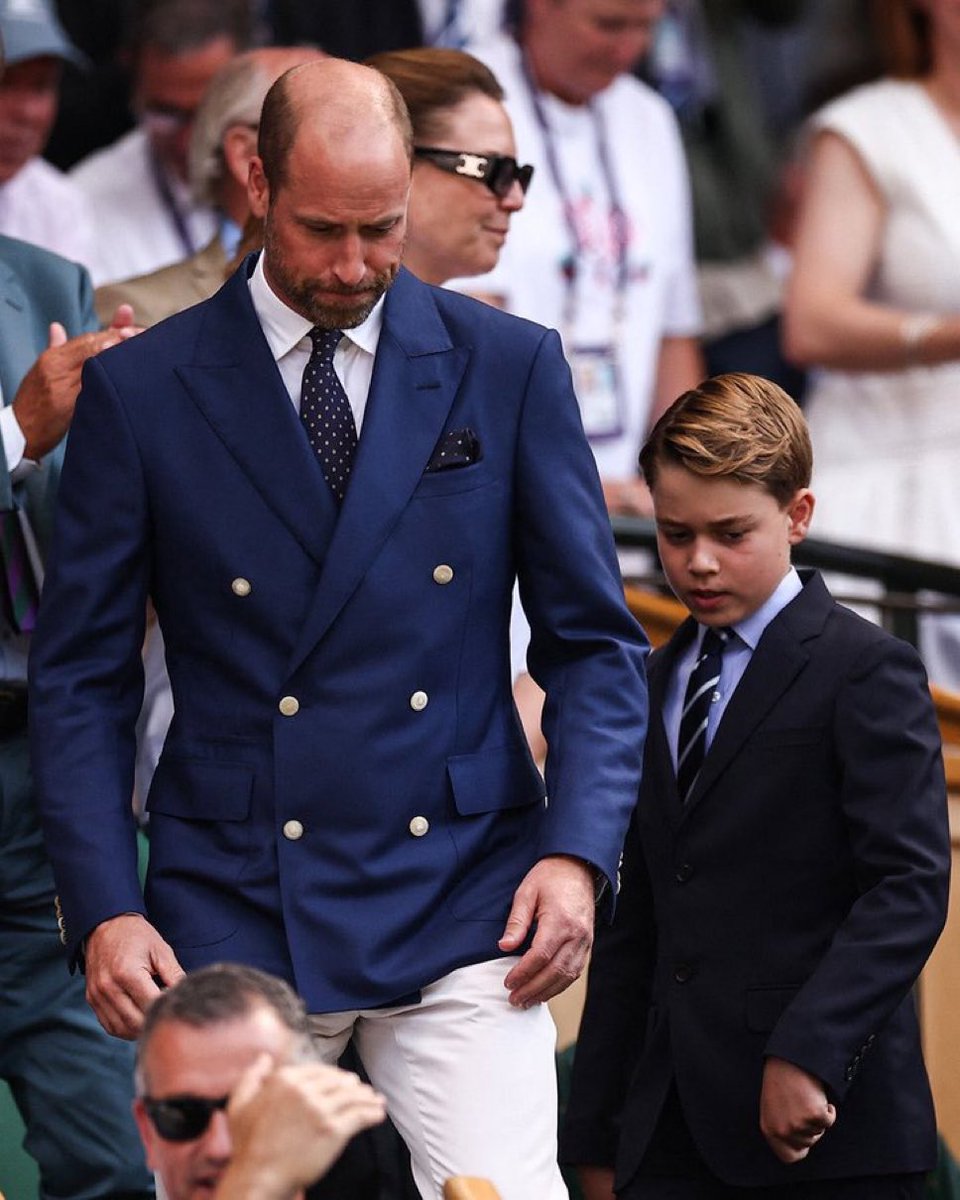 theRumble9's tweet image. Whoever came up with this suit combo for Prince William today… take a bow!! The jacket… the tie… the white trousers… the AURA is giving KING. Handsome KING! We think our 90s Prince William crush is back with a vengeance! 😍🤴🏼