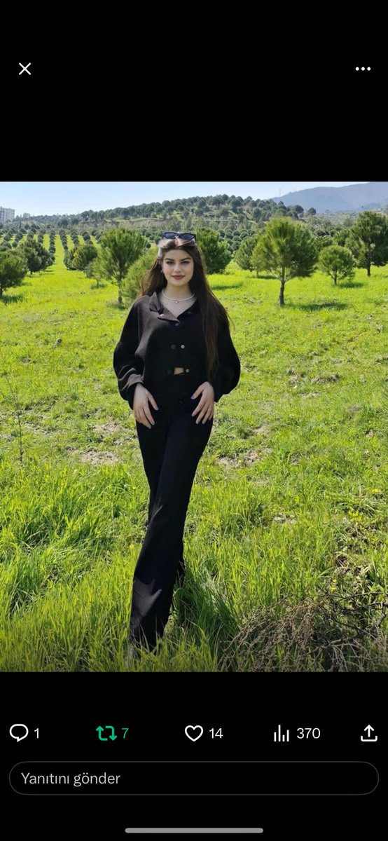 #aysetokyazicinadalet 
Ayşe Cemil Koç tarafından vahşice katledildi

Bu gün ayşe yarın herhangi birimiz.
Susmayın