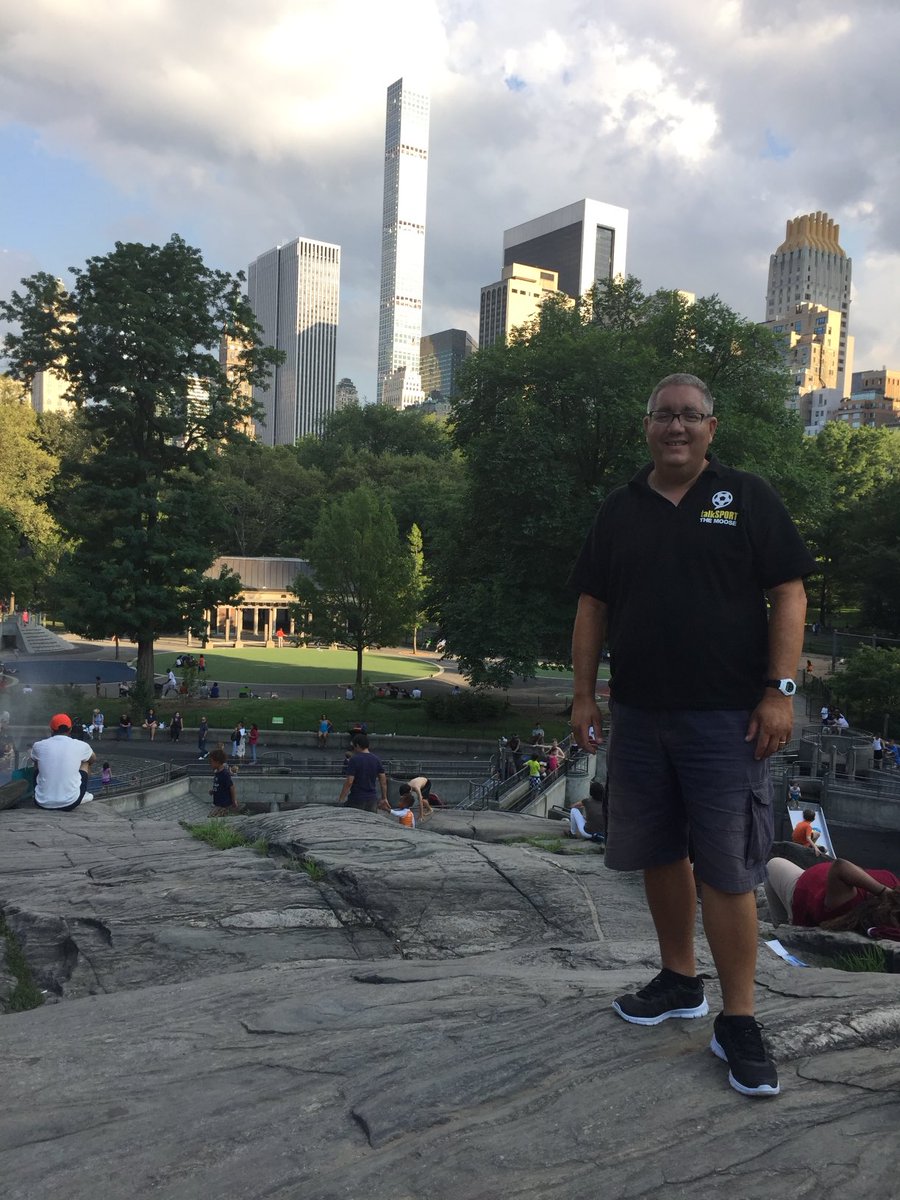 Ian Abrahams (Moose) (@broadcastmoose) on Twitter photo 👏 it’s a Blue day in The Big Apple as <a href="/ChelseaFC/">Chelsea FC</a> win 3-0 to be crowned World Club Champions 👏 it’s a Blue day in The Big Apple as <a href="/ChelseaFC/">Chelsea FC</a> win 3-0 to be crowned World Club Champions