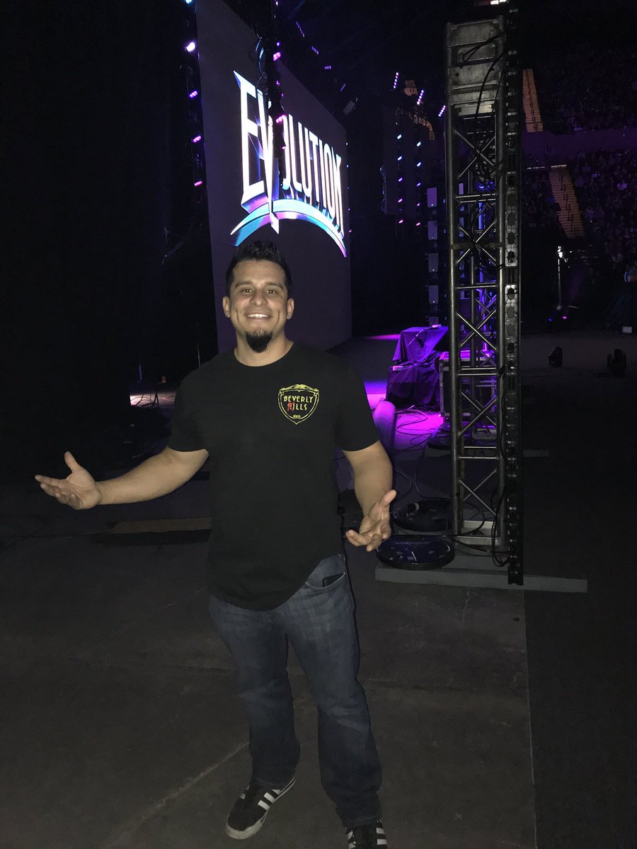 thejoshv's tweet image. In 2018, @hurricanenita kicked off @wwe’s first ever all women’s event, Evolution, alongside the incredible @officiallzzyhale
Grateful for the opportunity and always love working with the amazing team at WWE.
It’s cool seeing @tripleh put things together.
Tonight…Evolution…