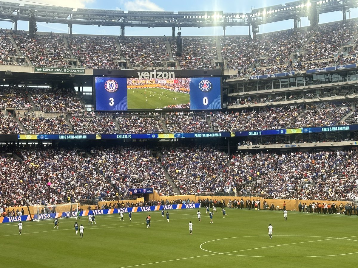 jdanielsenat's tweet image. Merci Chelsea de nous avoir épargné des: « Le PSG est sur le toit du monde! » « Le football est français » « Impossible n’est pas Paris »🤪🤪🤪🤪
#Worldcupclubfinal
