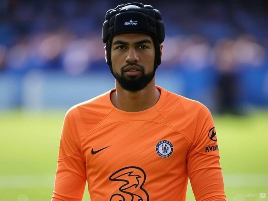 Cachirules107's tweet photo. 🧤 Robert Sánchez hoy fue un muro.
El verdadero MVP de la final.
¡Jugó como si Peter Čech hubiera vuelto al fútbol profesional! 🔵🔥

Chelsea es campeón del mundo… y gran parte es gracias a él.
#Chelsea #RobertSanchez #FIFACWC #FIFAClubWorldCup2025 #PSG https://t.co/FR78JAyOpB