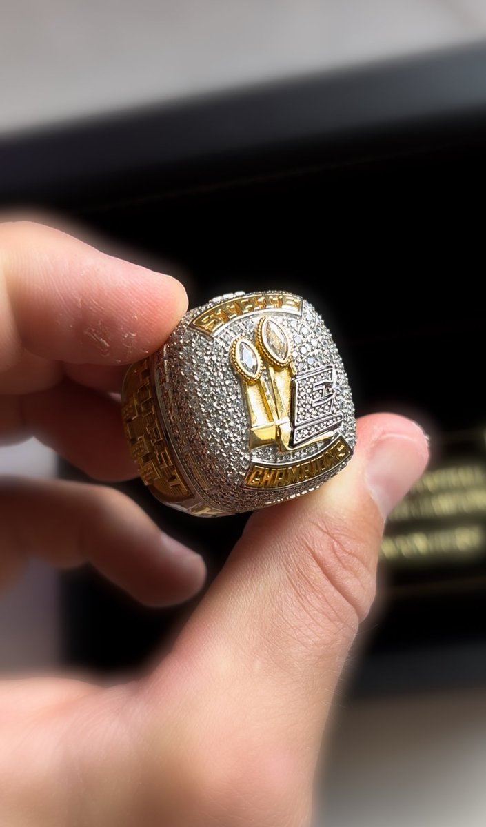 Coach Hurst tweet media