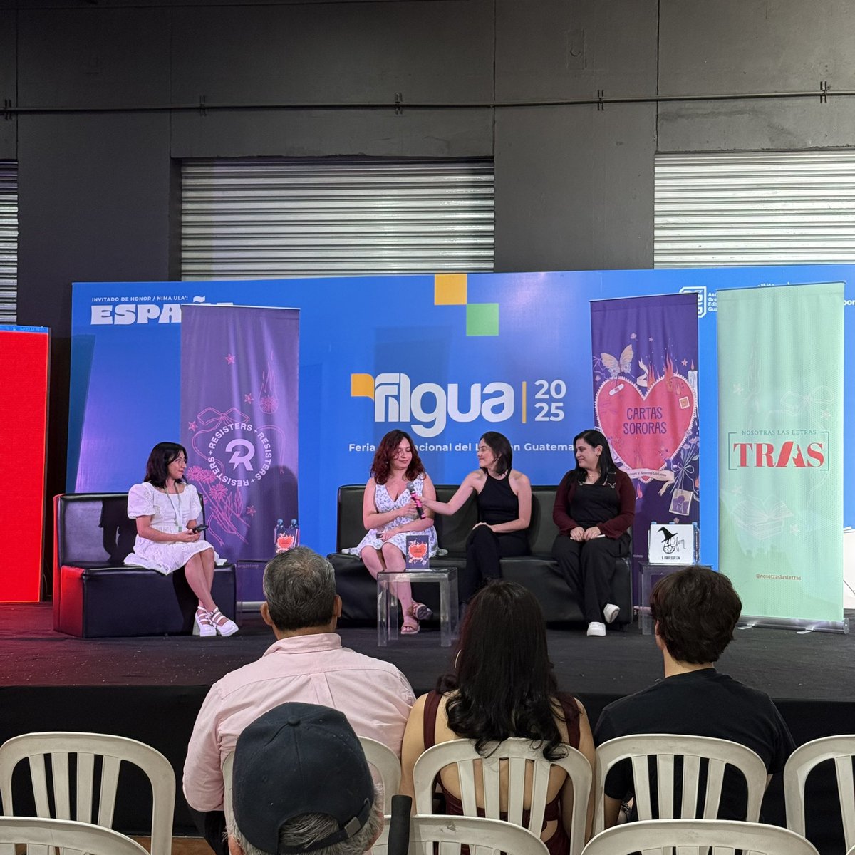 💌📚 Presentación del libro: Cartas Sororas.

Una obra escrita en comunidad por Heidy Hernández, Raquel Pérez, Marian Godínez y Ana Alfaro, que entreteje voces de lucha, afecto y complicidad entre mujeres.

📍 Sala Marilena López

👉 Palabras que sanan, acompañan y empoderan.