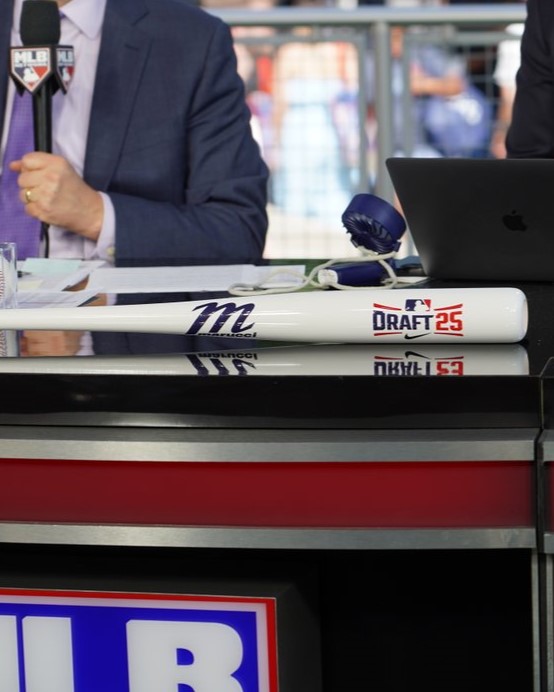 We are less than an hour out from hearing the first pick in the 2025 MLB Draft presented by <a href="/Nike/">Nike</a>!

REPOST for a chance to win this commemorative bat courtesy of <a href="/MarucciSports/">Marucci</a> and tune in to MLB Network for coverage of the Draft now!

Rules: mlb.com/network/about/… | NoPurNec,