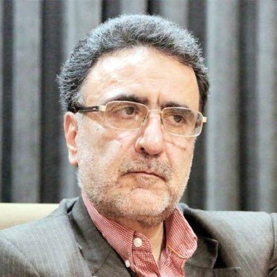 salavatianghali's tweet image. داشتیم کمی امیدوار میشدیم که حکم ۵ سال حبس آقا مصطفی تاجزاده بیدارمان کرد