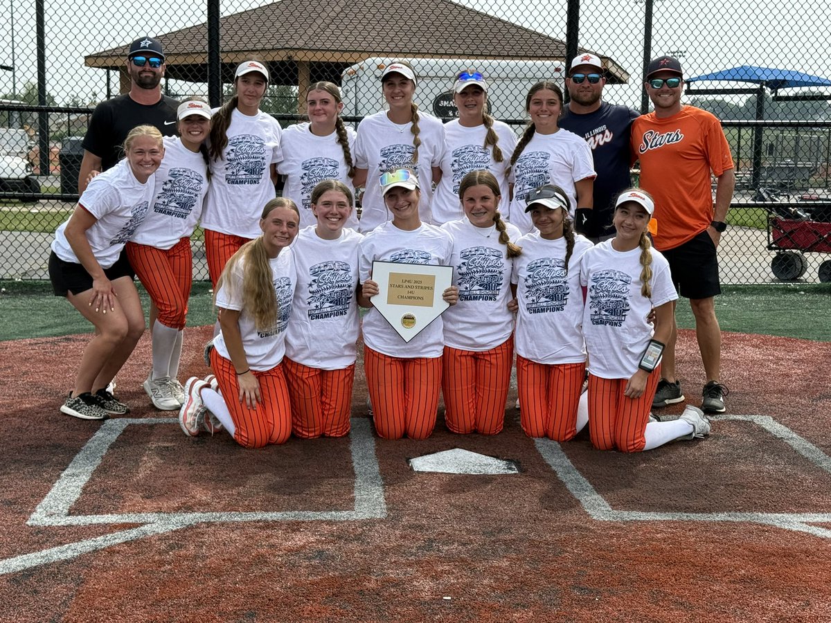 GatorsPremierRK's tweet photo. What. A. Weekend. 🇺🇸🏆
Your Illinois Stars showed grit, hustle, and heart—taking home the Championship at the LP4U Stars &amp; Stripes Tournament!
Proud of this squad and the work they put in all weekend long. @PGFnetwork @tagupSoftball https://t.co/Relqdgt8qz