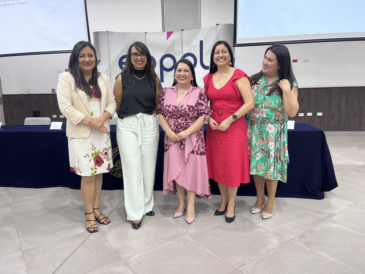 María Claudia Segovia 🇪🇨 tweet media