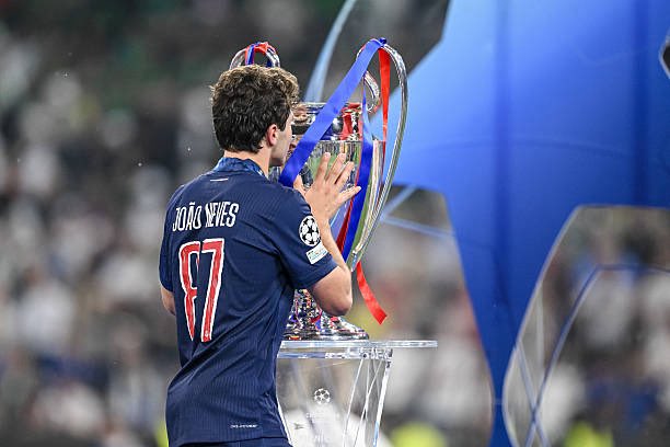 vZencowW tweet media