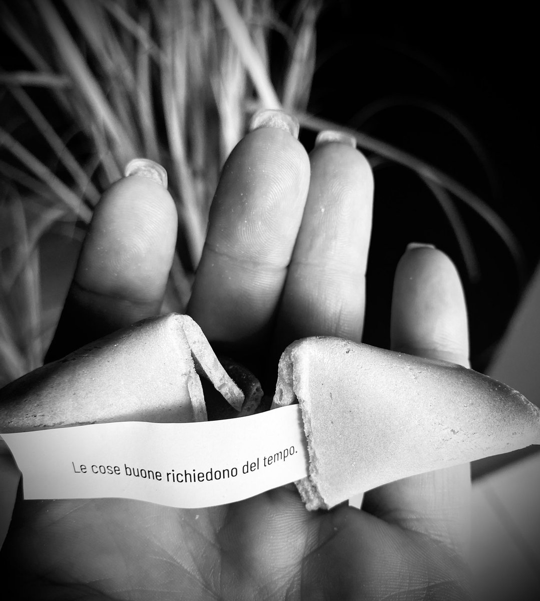 S3r3n4Wolf's tweet image. Quando vai al
Giapponese e l’universo ha suggerimenti per te 😀