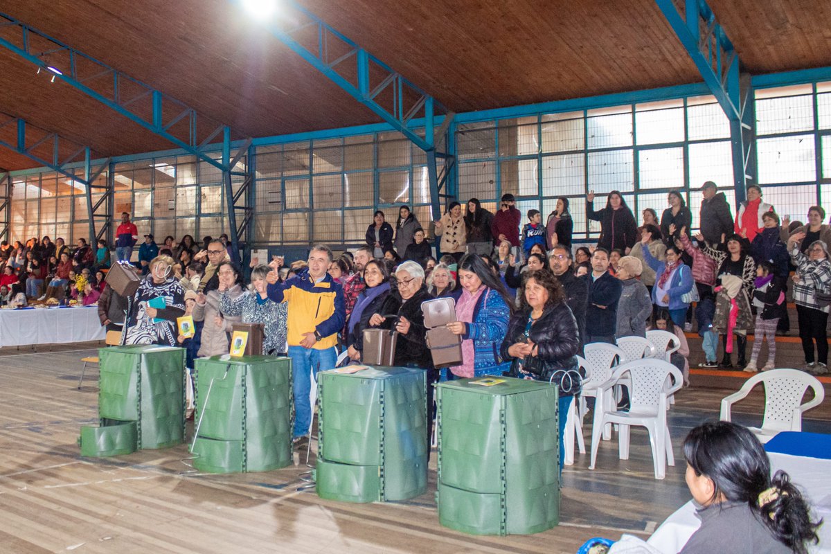 temucotv's tweet image. Mil #composteras, mil cambios: #TeodoroSchmidt reduce un 50% su basura domiciliaria temucotelevision.cl