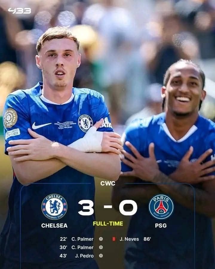 arif_tabea's tweet photo. Akhir yg buruk dari kesombongan L. Enrique &amp; fans Barca 🤣

📢 L. Enrique (usai PSG kalahkn Real Madrid); "Ponsel saya penuh dgn pesan dari para penggemar Barcelona, yg mberitahu Anda btapa besarnya pertandingn ini juga"

Congrats Chelsea 🏆 Juara Piala Dunia Antarclub #CWC2025 https://t.co/cQyDycnnNA