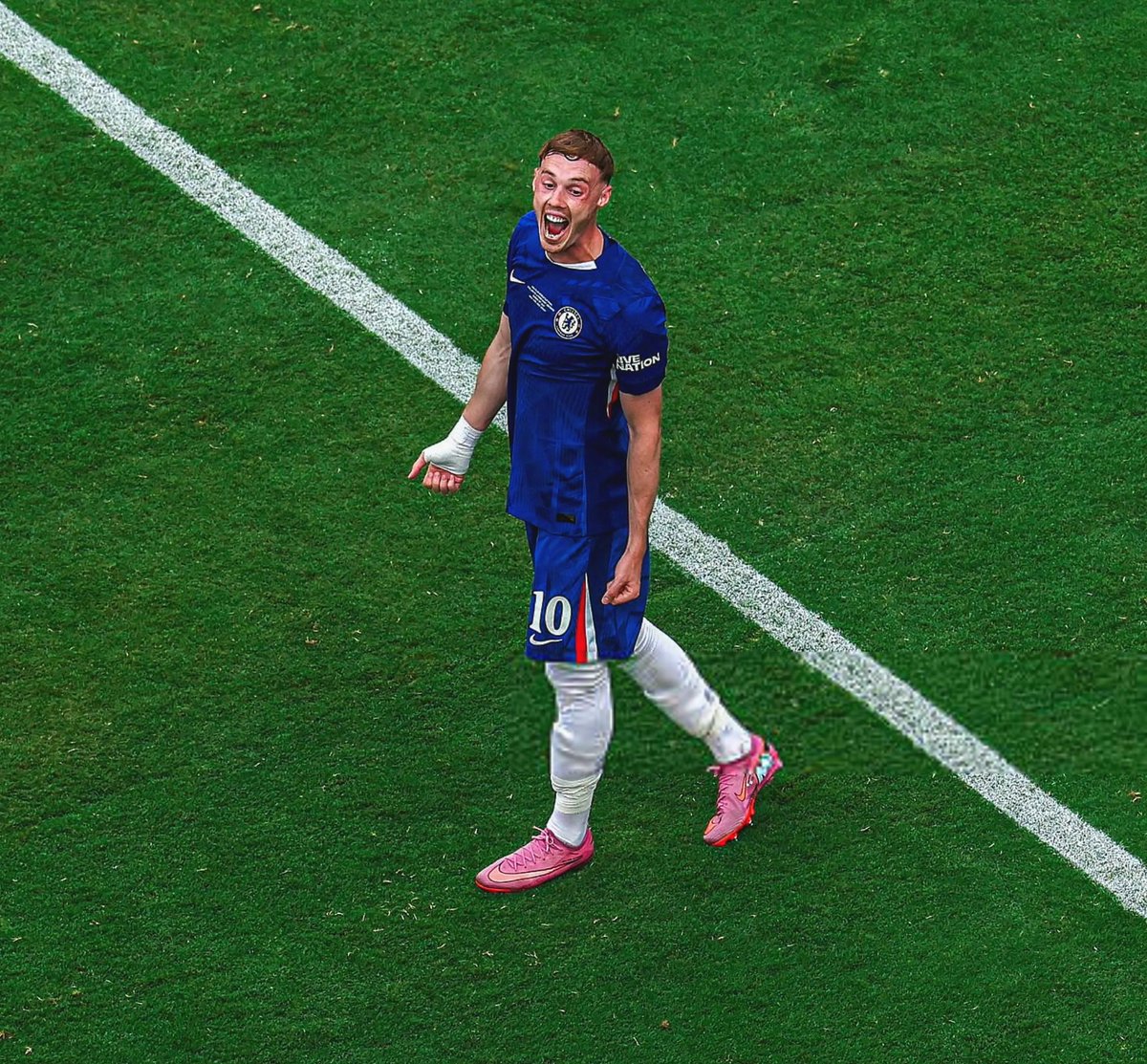 Actu Foot (@actufoot_) on Twitter photo « 𝗧𝗢𝗨𝗧 𝗟𝗘 𝗠𝗢𝗡𝗗𝗘 𝗔 𝗠𝗔𝗟 𝗣𝗔𝗥𝗟𝗘́ 𝗗𝗘 𝗡𝗢𝗨𝗦 𝗖𝗘𝗧𝗧𝗘 𝗦𝗔𝗜𝗦𝗢𝗡… 𝗠𝗔𝗜𝗦 𝗡𝗢𝗨𝗦 𝗔𝗟𝗟𝗢𝗡𝗦 𝗗𝗔𝗡𝗦 𝗟𝗔 𝗕𝗢𝗡𝗡𝗘 𝗗𝗜𝗥𝗘𝗖𝗧𝗜𝗢𝗡 ! 🗣️ » 💙
Cole Palmer 🏴 fait taire ses détracteurs. 🤫
🎙️ <a href="/DAZNFootball/">DAZN Football</a> « 𝗧𝗢𝗨𝗧 𝗟𝗘 𝗠𝗢𝗡𝗗𝗘 𝗔 𝗠𝗔𝗟 𝗣𝗔𝗥𝗟𝗘́ 𝗗𝗘 𝗡𝗢𝗨𝗦 𝗖𝗘𝗧𝗧𝗘 𝗦𝗔𝗜𝗦𝗢𝗡… 𝗠𝗔𝗜𝗦 𝗡𝗢𝗨𝗦 𝗔𝗟𝗟𝗢𝗡𝗦 𝗗𝗔𝗡𝗦 𝗟𝗔 𝗕𝗢𝗡𝗡𝗘 𝗗𝗜𝗥𝗘𝗖𝗧𝗜𝗢𝗡 ! 🗣️ » 💙
Cole Palmer 🏴 fait taire ses détracteurs. 🤫
🎙️ <a href="/DAZNFootball/">DAZN Football</a>