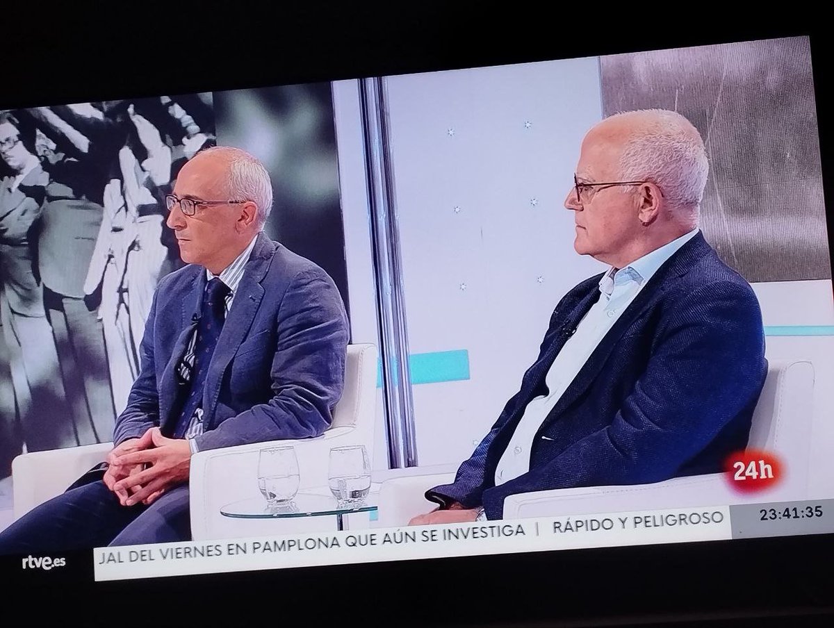 ARMH_Memoria's tweet image. Vergonzoso el programa "La hora cultural" del canal 24 horas de @rtve con dos redactores de panfletos, que se dicen historiadores, exculpando en el año 2025 al golpe de Estado de Franco del origen de la guerra civil. ¡
Españoles: el NODO no ha muerto @CdItve