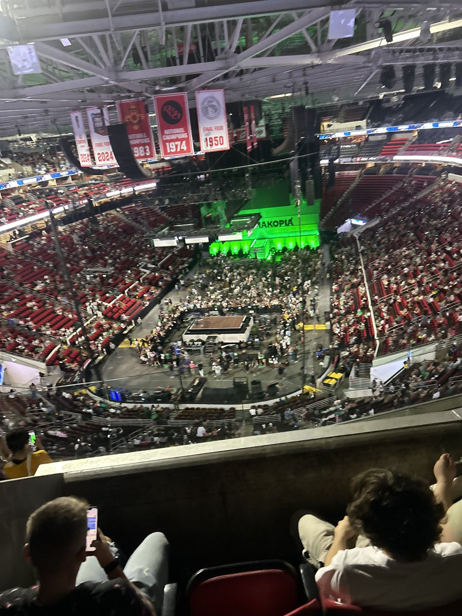 Enchanted tweet media