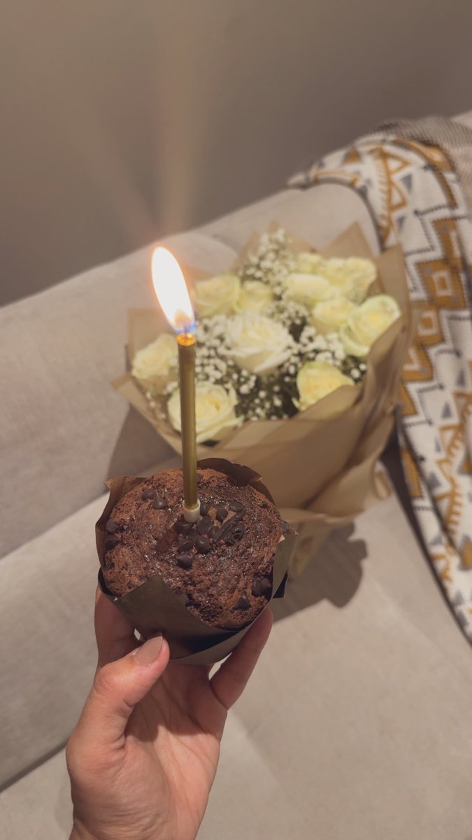 Maaryam90's tweet photo. أهلًا بـ يوم ميلادي 🎈
اللَّهُم عامًا مُشرقاً مُزهراً مُطمئناً، محفوفًا بـالتوفيق والبركة، يملؤه اليُسر والرضا وتحقيق أُمنياتِي
كل عامٍ وأنا أزهر رغم كل الفصول 🌸🤍

14/07 https://t.co/xa0BXjA1iL