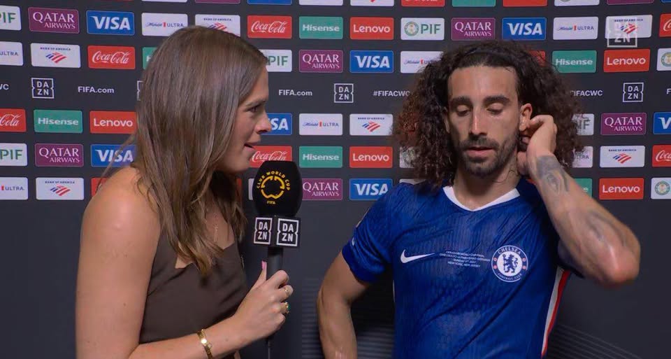 NinjaFla1981's tweet image. Marcar o Dembelé foi fácil, difícil foi marcar aquela praga do Luiz Araújo que rabisca mais que criança com lápis na mão 

Cucurrela