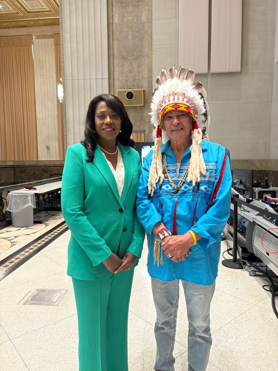 LeslynLewis's tweet image. I was honoured to join Christian leaders from across Canada on Parliament Hill for Canada’s first-ever National Day of Prayer. At a time when our country is facing many challenges, Canada needs prayer more than ever. It was a privilege to be part of this inspiring event.