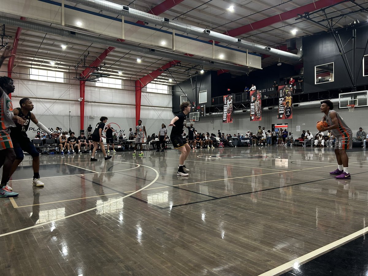 Trent Markwith (@tmarkwith14) on Twitter photo Some Sunday Standouts From The <a href="/OntheRadarHoops/">Shun Williams</a> Elite 32:
Robert Guishard
Talan Witt
Eric Coleman
RJ Ingram
Nantti Ruuhilahti
Jordan Boyd
Demari Bailey
Stephen McGee
Darrion Hadley
Cameron Jackson
Jaylin Sweat
Torian Greene
Cory McPherson Some Sunday Standouts From The <a href="/OntheRadarHoops/">Shun Williams</a> Elite 32:
Robert Guishard
Talan Witt
Eric Coleman
RJ Ingram
Nantti Ruuhilahti
Jordan Boyd
Demari Bailey
Stephen McGee
Darrion Hadley
Cameron Jackson
Jaylin Sweat
Torian Greene
Cory McPherson