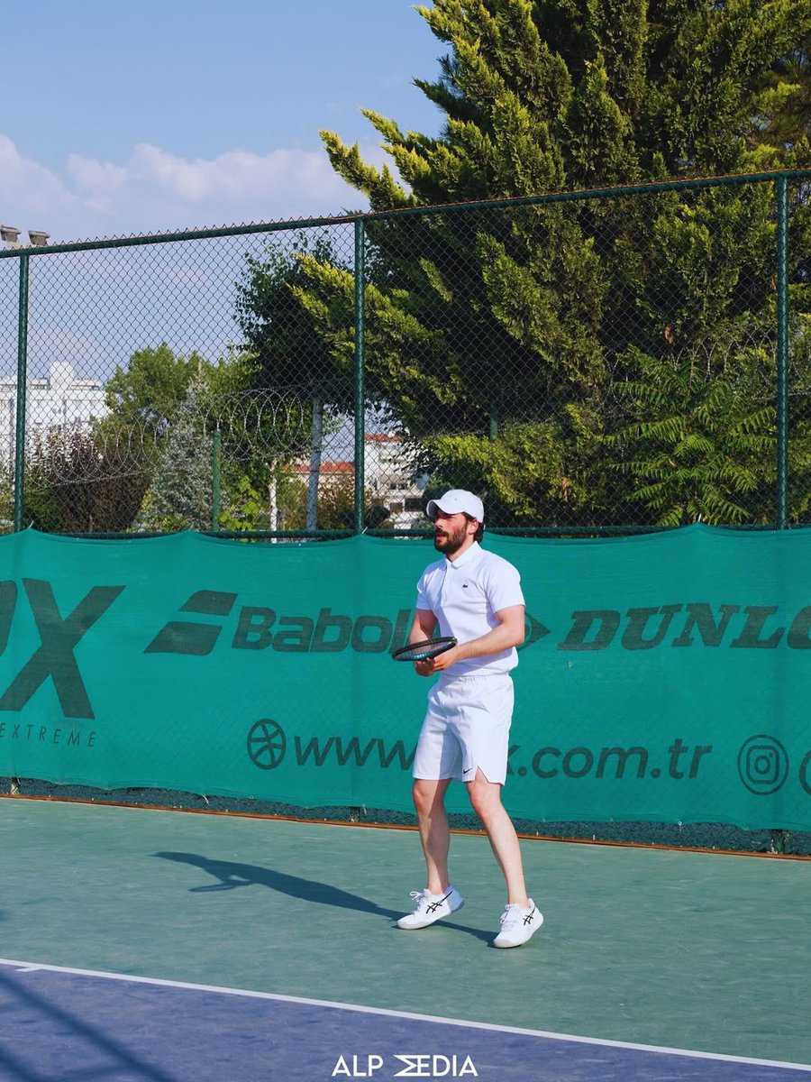 Ankara'daki Ahal Teke Tenis Kulübü'nün düzenlediği Yaza Merhaba Günü etkinliğinden, #AkınAkınözü 🏓