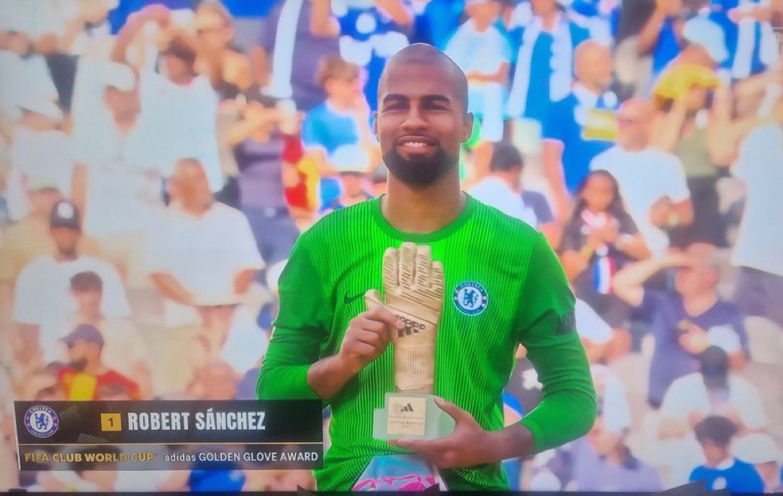 Haters will say it's AI😂🏆

Robert Sanchez is him