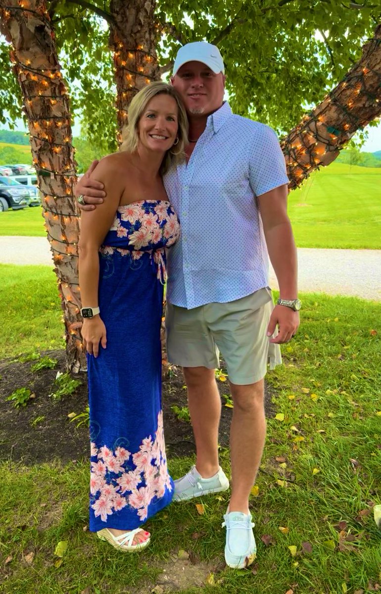 Lisa Engle tweet media