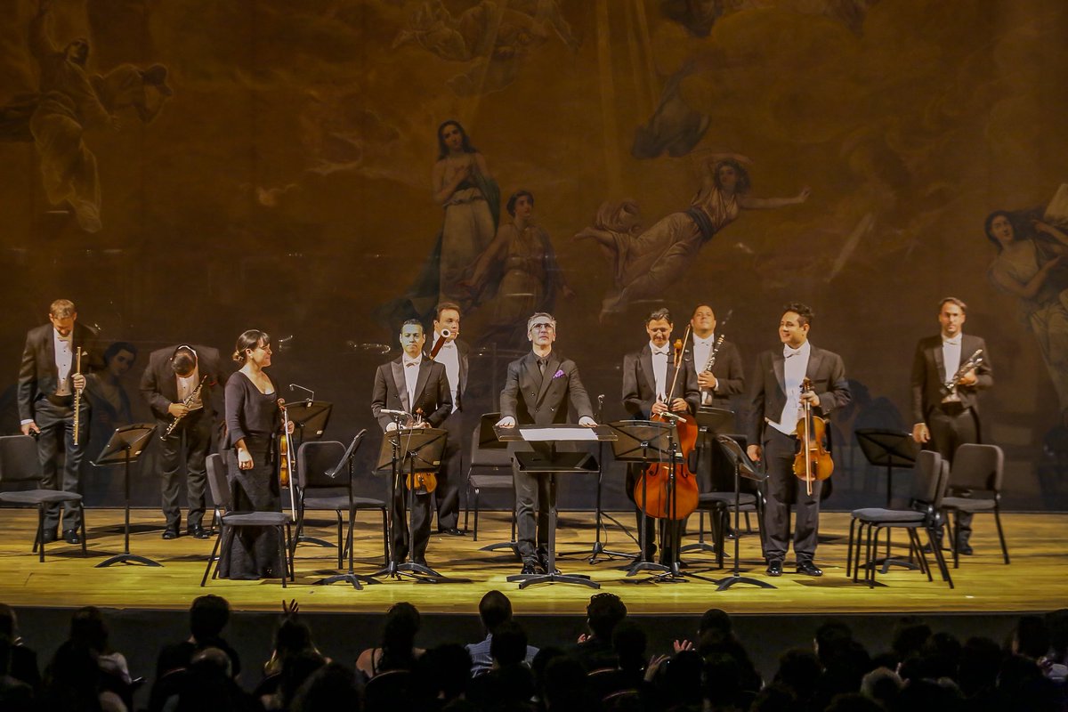 Hoy nos despedimos de la segunda temporada 2025, bajo la dirección del maestro José Luis Castillo y como solista la pianista Noelia Rodiles. 

Gracias al público que nos acompañó a estos conciertos.
