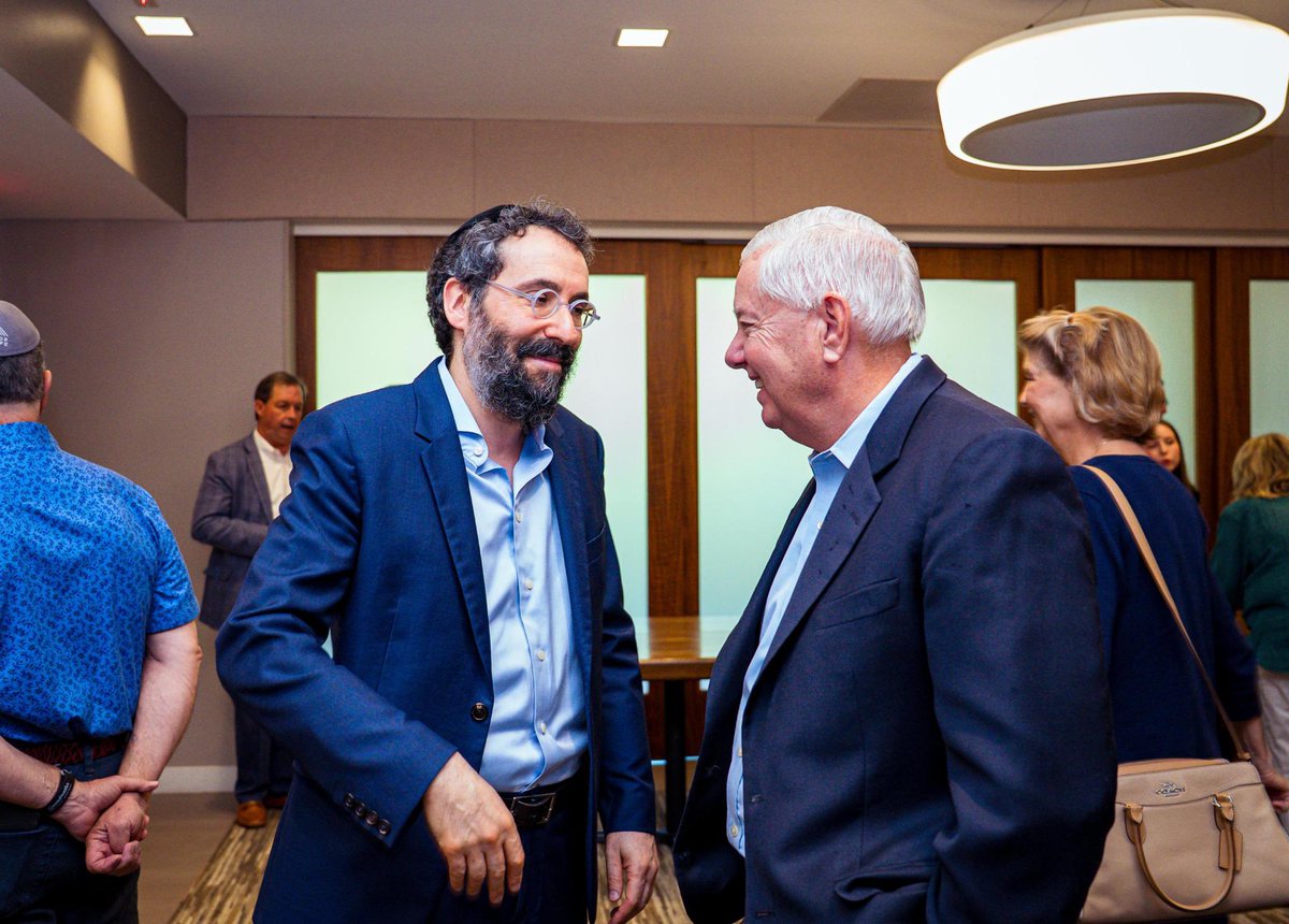 LindseyGrahamSC's tweet image. It was my great honor to speak with my friends at the Chabad of Charleston today.
We shared our love for Israel and affirmed its right to exist. We also discussed the importance of ending the threat from regimes and entities who want to eliminate the one true Jewish state.
We…