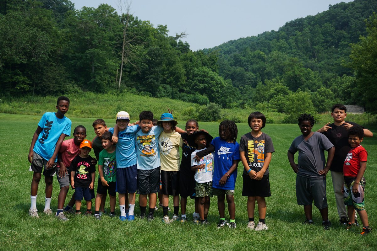 Our LTs led a meaningful Sunday Devotional centered on happiness! ☀️💛 Through writing, creating tie-dye, and playing games, they helped us explore what joy looks like in our lives. A fun and thoughtful way to kick off the week! #LVCSunday #CampJoy #LTLeaders