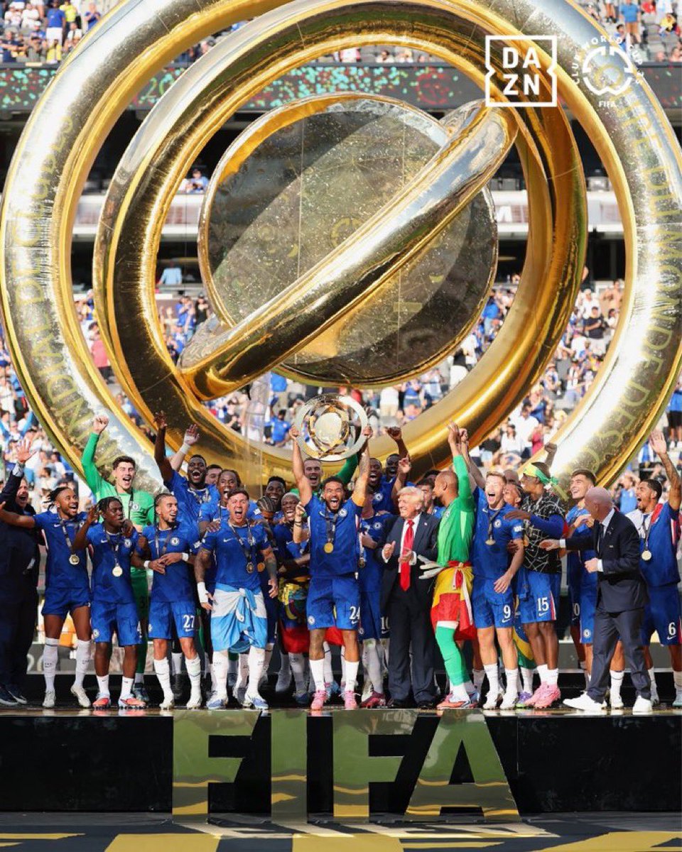 Another trophy. World Champions. This is what we do, and will continue to do.

📸 @FIFACWC / <a href="/ChelseaFC/">Chelsea FC</a>