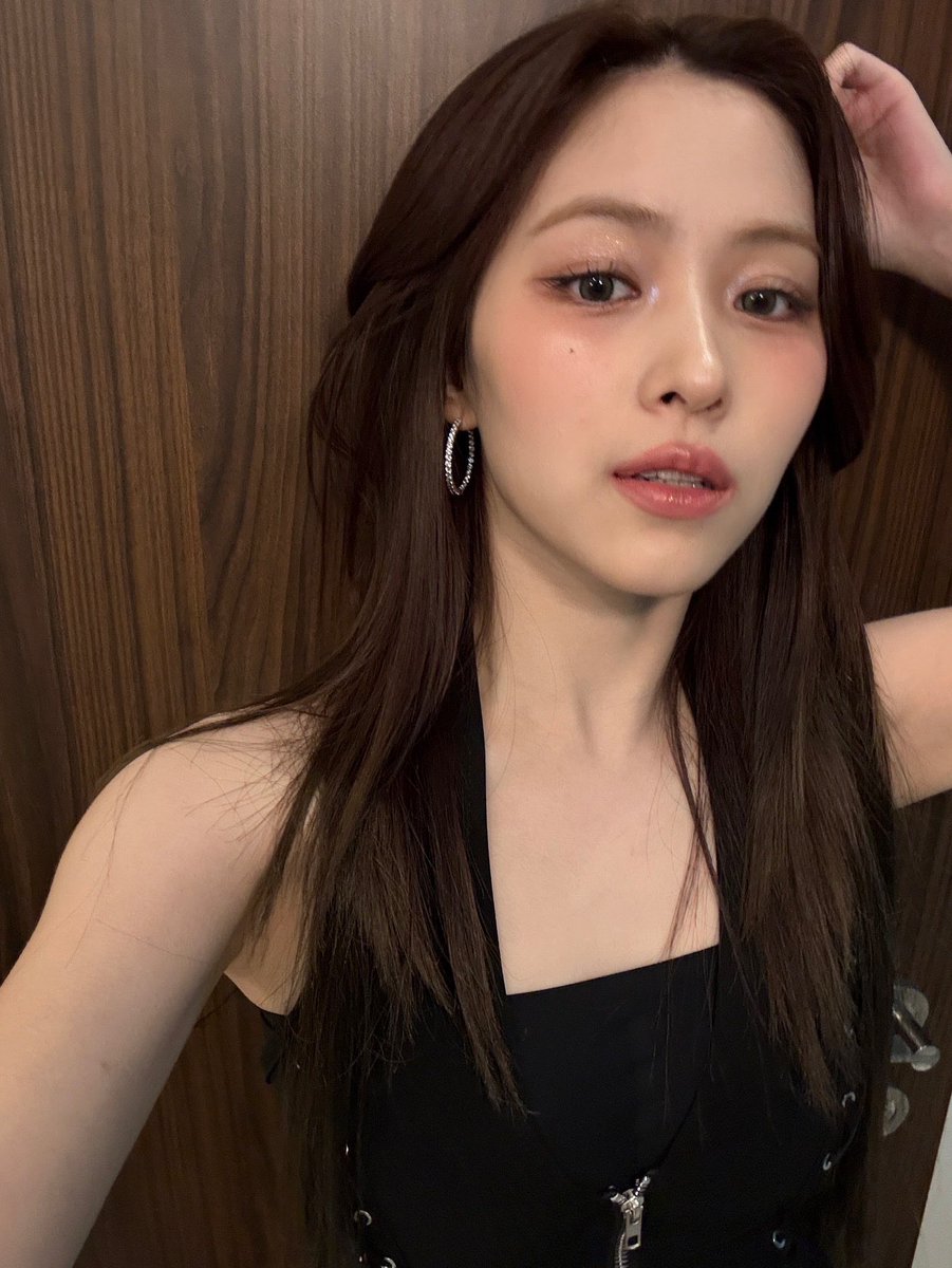 𝐑 𝐘 𝐔 𝐉 𝐈 𝐍 🎭