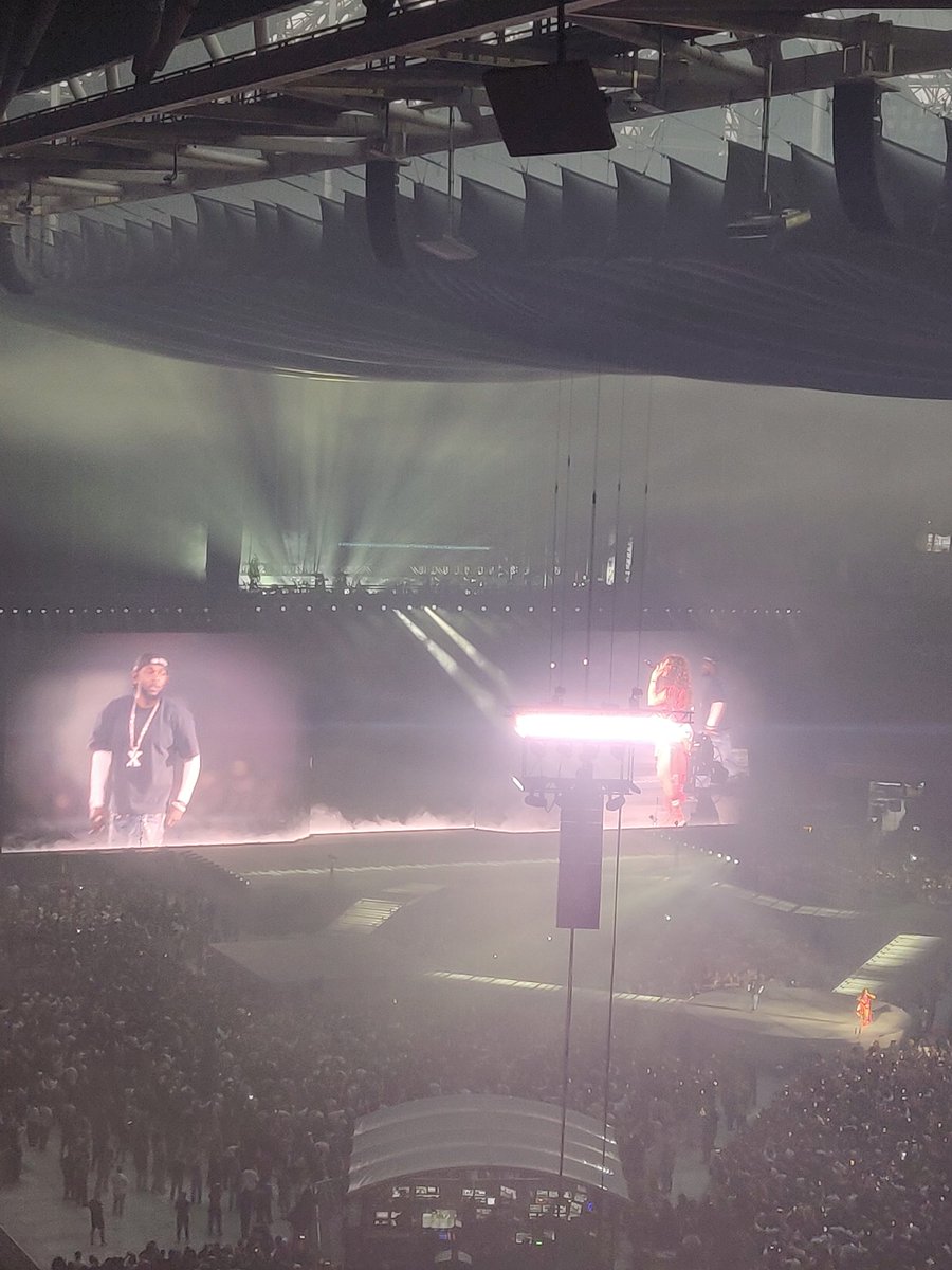 hac vazifemizi gerçekleştirdik. rabbim tüm inananlara nasip eylesin <a href="/kendricklamar/">Kendrick Lamar</a>