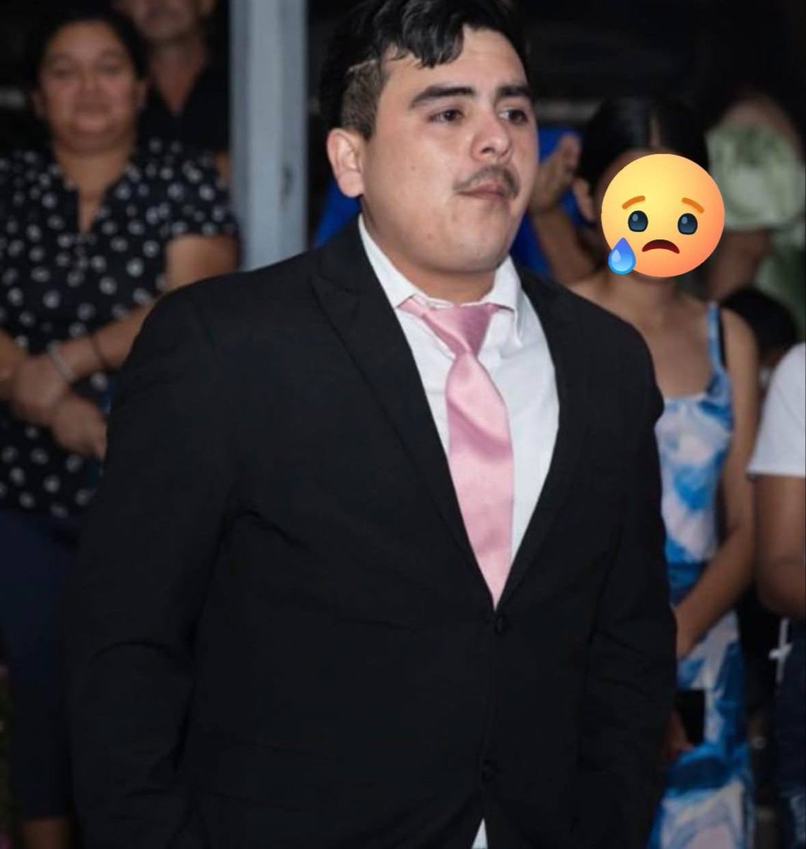 _theinfostream's tweet image. On the morning of Saturday, July 12, 2025, two men were found dead inside a dark gray Jeep Rubicon pickup truck after an armed confrontation on the dirt road leading from La Estancia de los García to La Estancia de Abajo, in Tacuichamona, in the rural area south of Culiacán.
The…