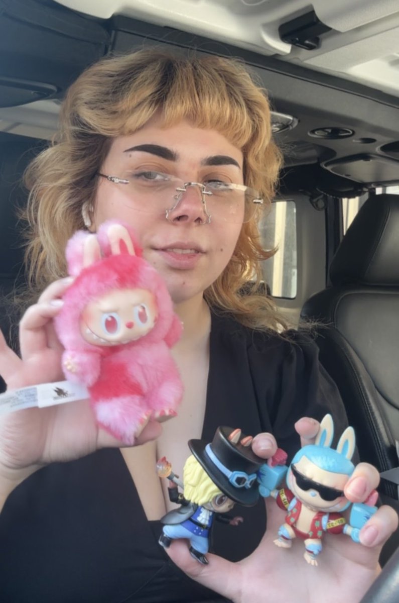 cryptid 🦇 tweet media