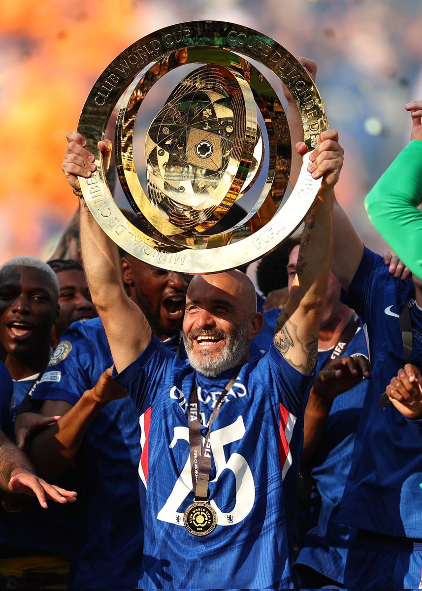 MarescaMedia's tweet image. Champion of the World 🤴 🔵