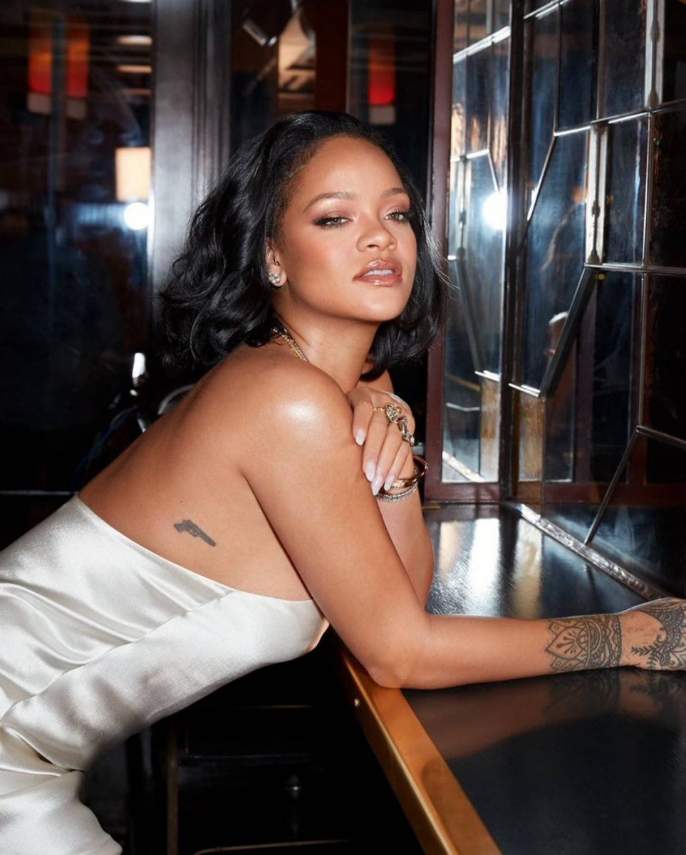ririoncharts's tweet image. Rihanna is the only female artist to surpass 1000 weeks in the history of the Germany Singles Charts. 🇩🇪