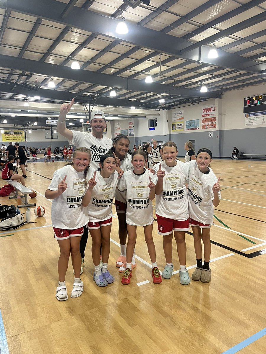 Hardwood Events (@hardwoodevents) on Twitter photo Hardwood Classic x KC Summer Live
🏆: 11U/5th & 12U/6th Champions
🏀: MOKAN Future 5th Bates
<a href="/RL_HoopsGirls/">RecruitLook Hoops Girls</a> x <a href="/HardwoodEvents/">Hardwood Events</a> Hardwood Classic x KC Summer Live
🏆: 11U/5th & 12U/6th Champions
🏀: MOKAN Future 5th Bates
<a href="/RL_HoopsGirls/">RecruitLook Hoops Girls</a> x <a href="/HardwoodEvents/">Hardwood Events</a>