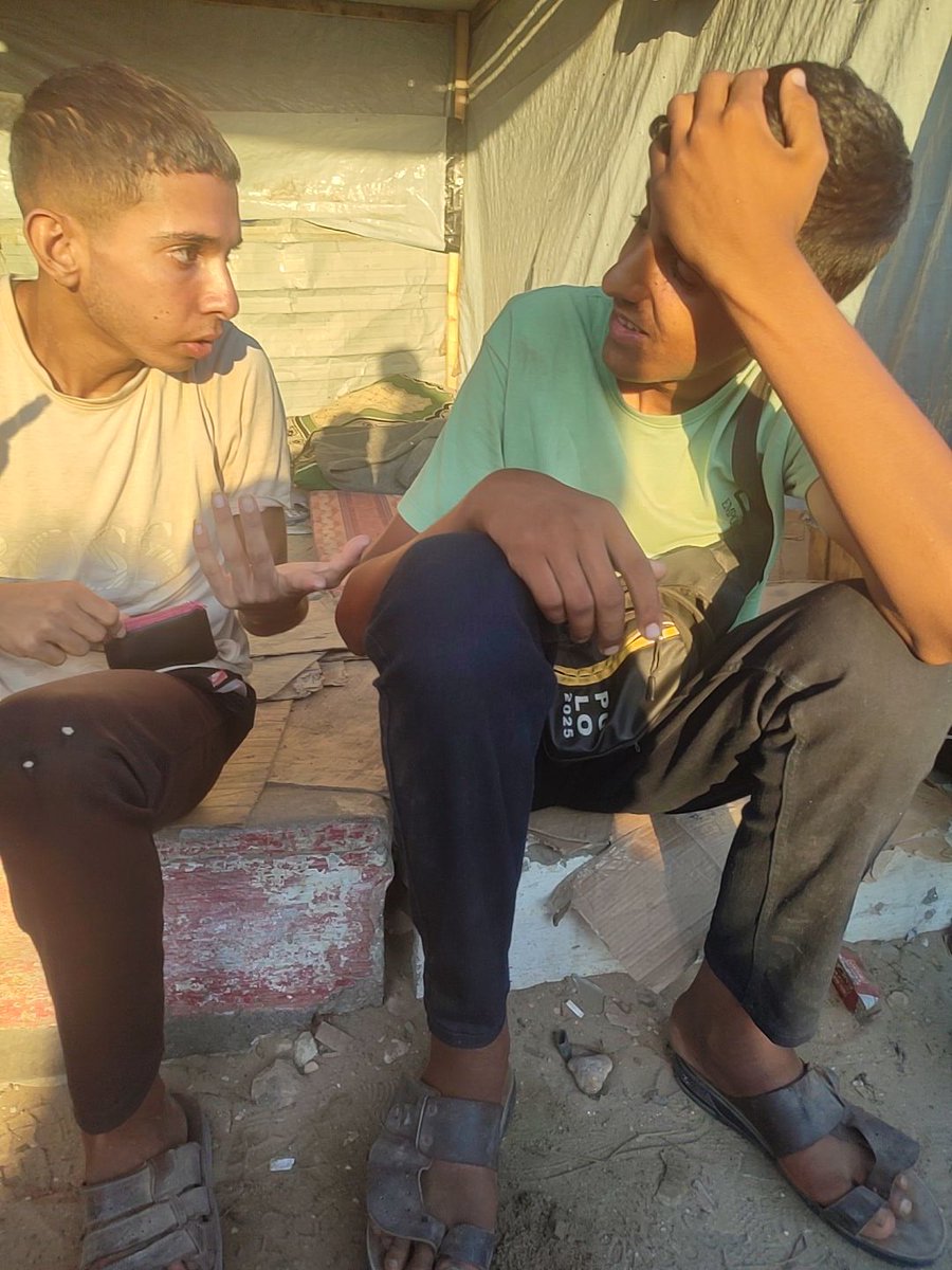 lailama61451664's tweet image. I know my big brother how to deal with people because of a mental disorder. He needs guidance.Please help me treat my sick mother who has skull fractures .No one is donating.I don’t know why.Iam so sad chuffed.org/project/gaza-b…
@oliveegirl @claude_godin @LoverHomeless @MothTongue_