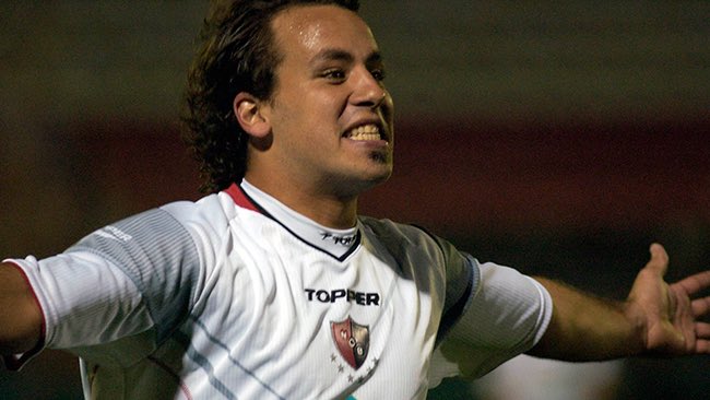 AGUANTE NEWELLS !!!
El domingo revienta el estadio más grande de la provincia.
