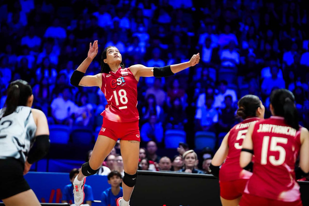 วันนี้เพียว 28 แต้ม ดีใจที่ฟอร์มเพียวกลับมานะ มั่นใจขึ้นเหมือนได้ปลดล็อกอะไรบางอย่าง ดีใจด้วยนะเพียว หวังว่าชิงแชมป์โลกนี้ฟอร์มจะปังๆ #วอลเลย์บอลหญิง