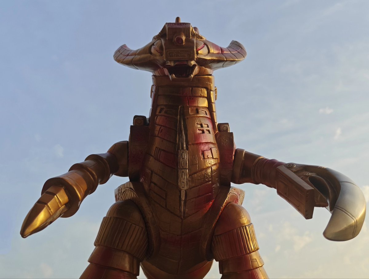 劇場版『ウルトラマン物語』の公開日で、マーミットさんのジャイアント