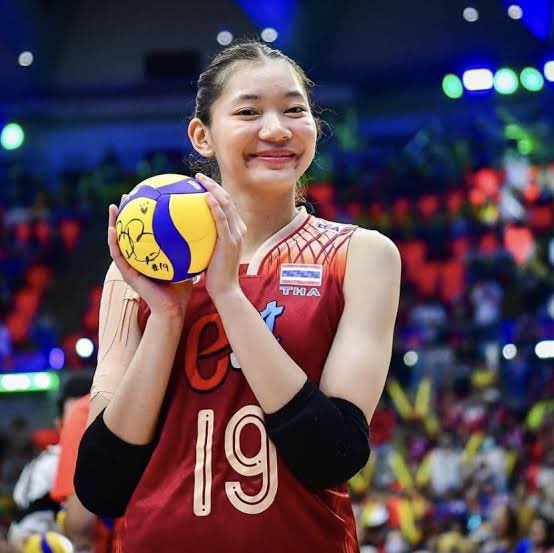 banking_fly's tweet photo. ลูกสาวกุจะได้เล่นปีหน้าแล้ว น้ำจะจิไหล #วอลเลย์บอลหญิง https://t.co/1FSxC2PVdg