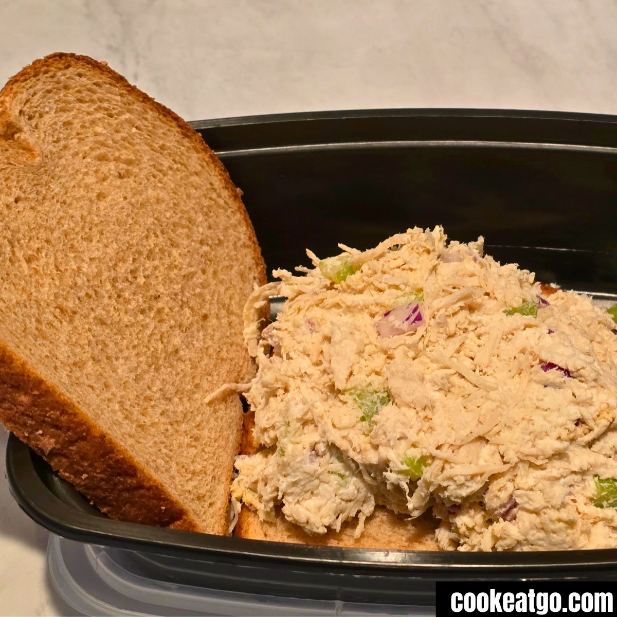 Chicken salad made with no mayo! This is zero Weigth watchers points but also a high protein chicken salad!

Check it out now -> cookeatgo.com/chicken-salad/

Pin it for later -> pinterest.com/pin/1033013851…