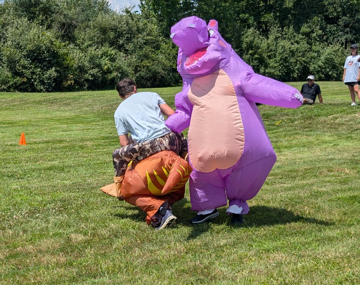 ⚽🔥 Nothing brings a team together like a little friendly chaos—and today's Senior Boys' Soccer Picnic did not disappoint! The #Classof2026 geared up for their last year on the team with laughter, bonding, and a wildly unforgettable soccer match… in inflatable costumes! 🦖🦄🐨
