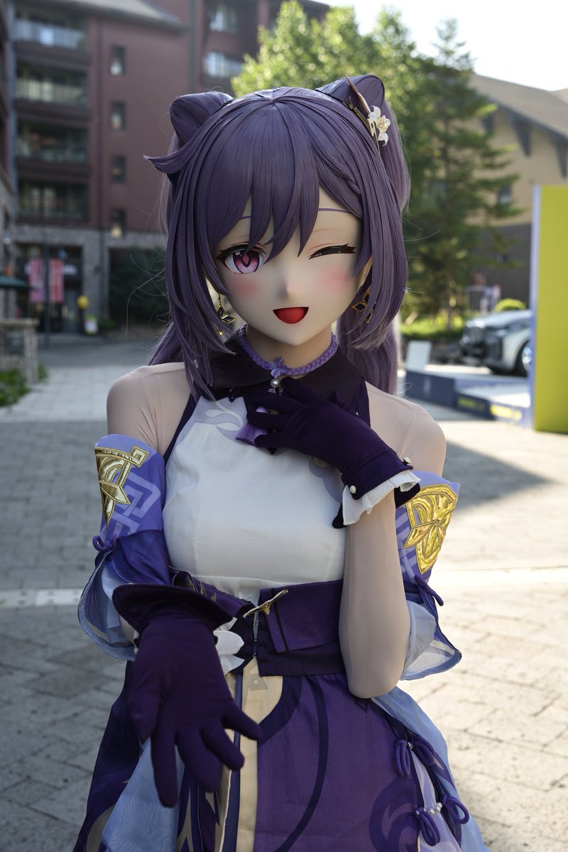 旅行者要一起逛街嘛～今天是休息日哦～像这样自由的时间再多一些就好了～