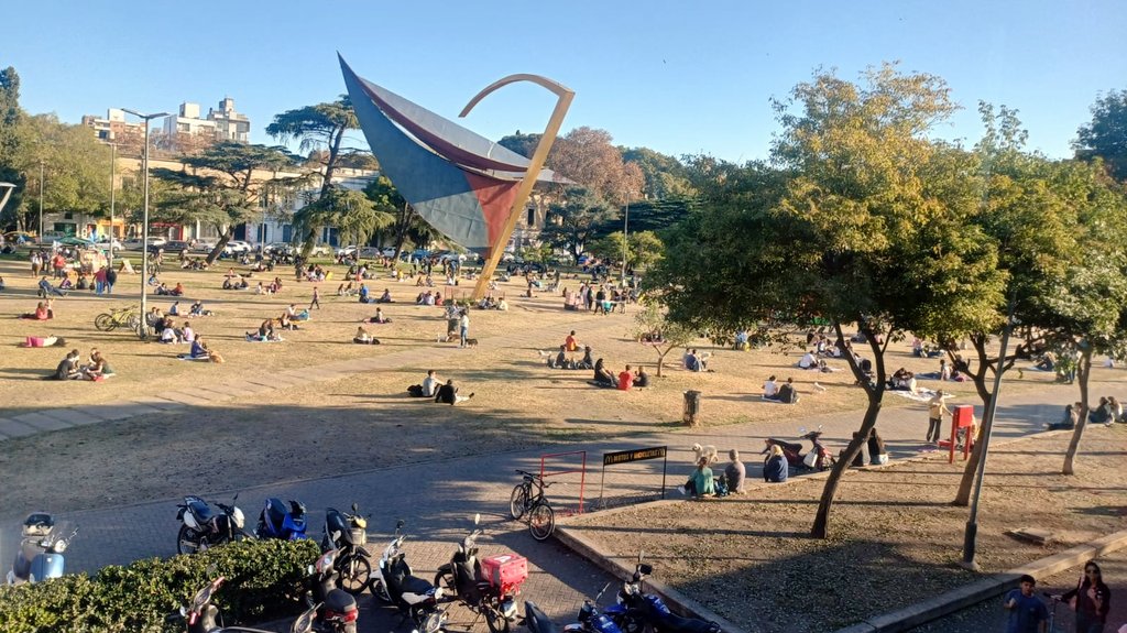 D Toledo tweet media