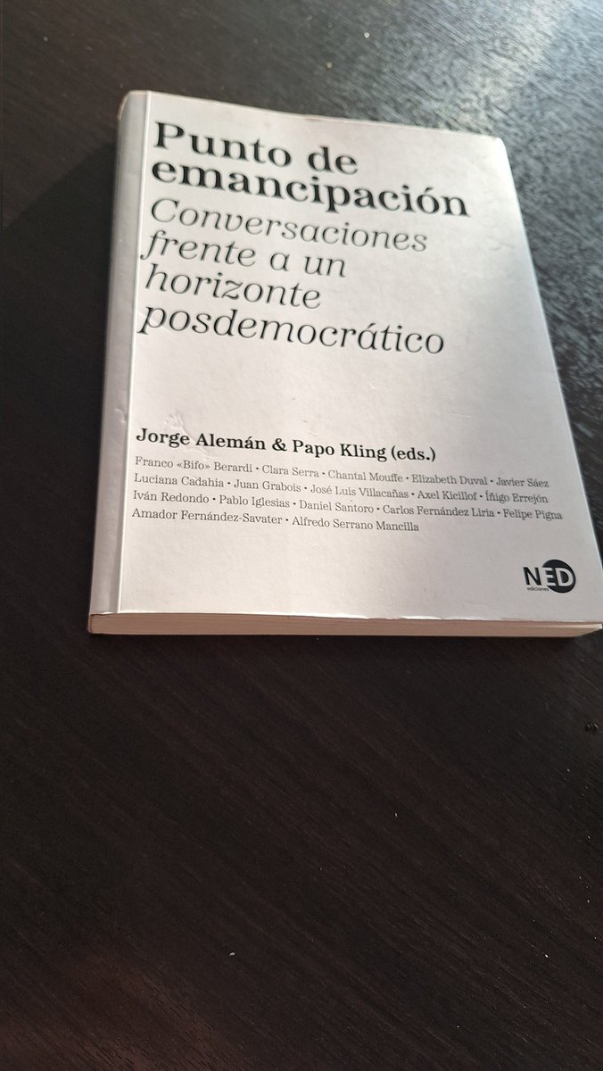 📝"Es inevitable que la dirigencia afronte la prioridad del diseño de herramientas institucionales para configurar esos nuevos futuros: unos por los que valgan la pena involucrarse".

Sobre "Punto de emancipación", el último libro de Jorge Alemán👇
ambito.com/informacion-ge…
