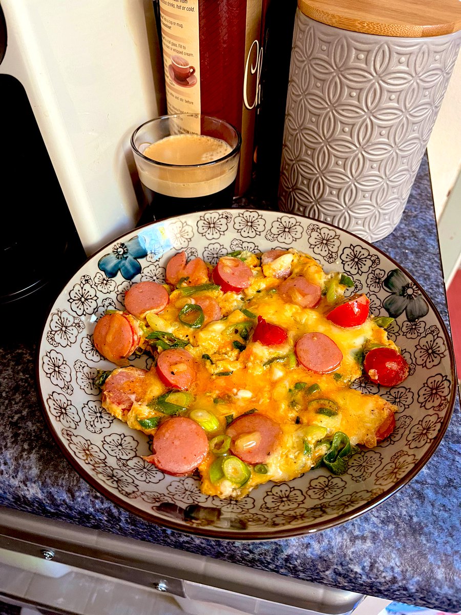 Agent99c's tweet image. Good morning #MondayMorning #breakfast #eatgood #omelette #coffee
