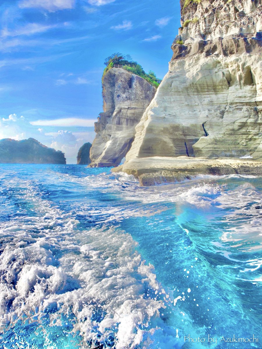 夏の堂ヶ島の海がとてもきれいです
